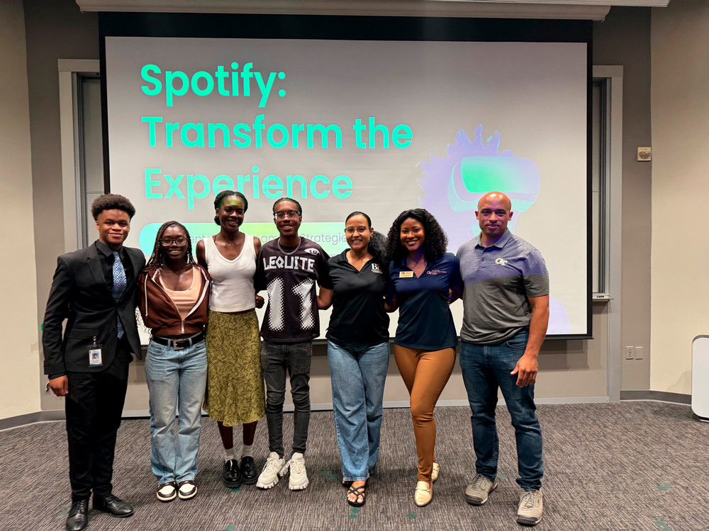 BiB board volunteer as mock judges for NBMBAA's Leaders of Tomorrow case competition