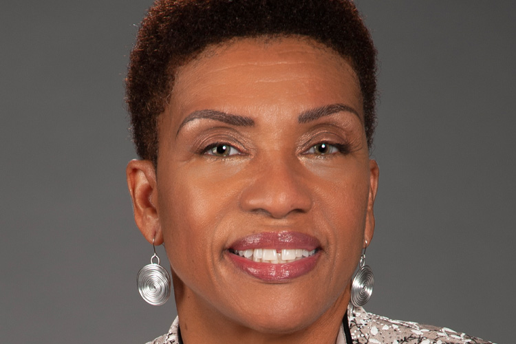 Headshot of Pearl Alexander